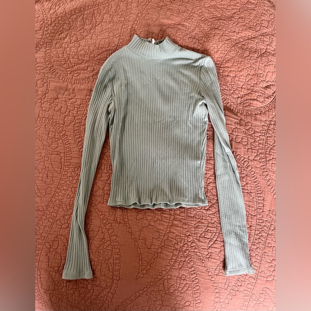 Long Sleeve Tilly’s Turtle Neck Top